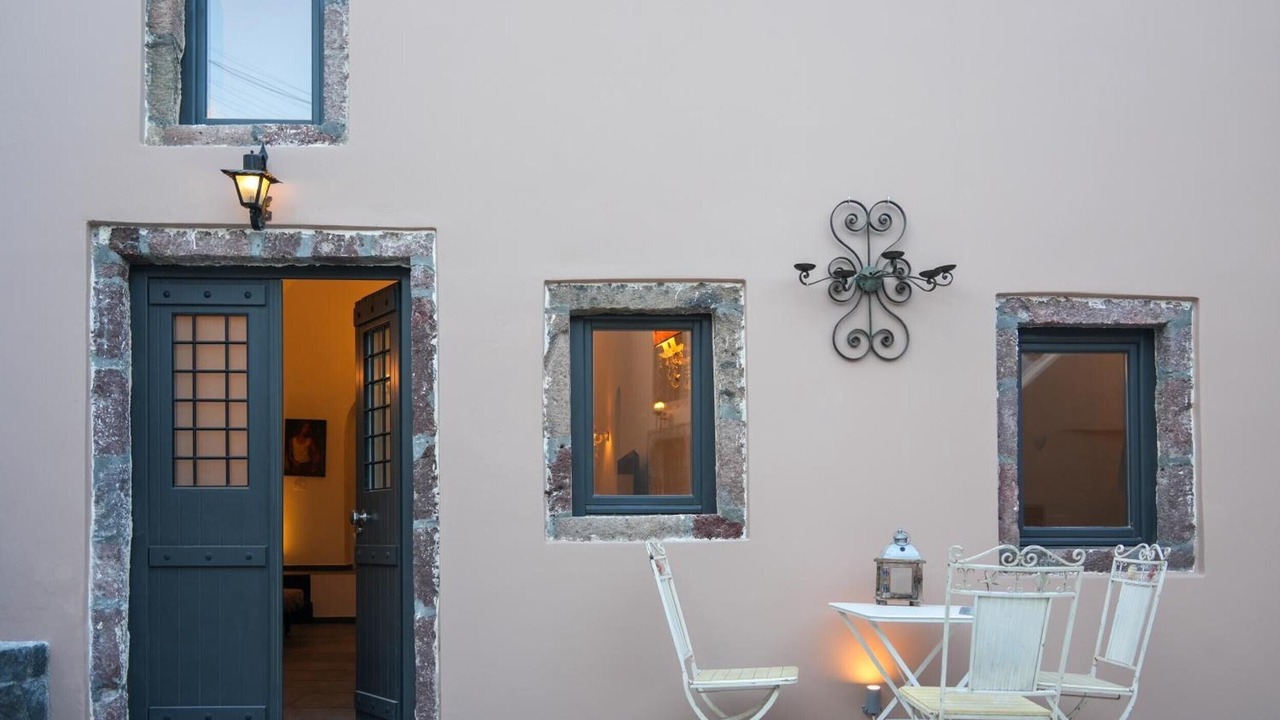 Photo of Outdoor in Emporio