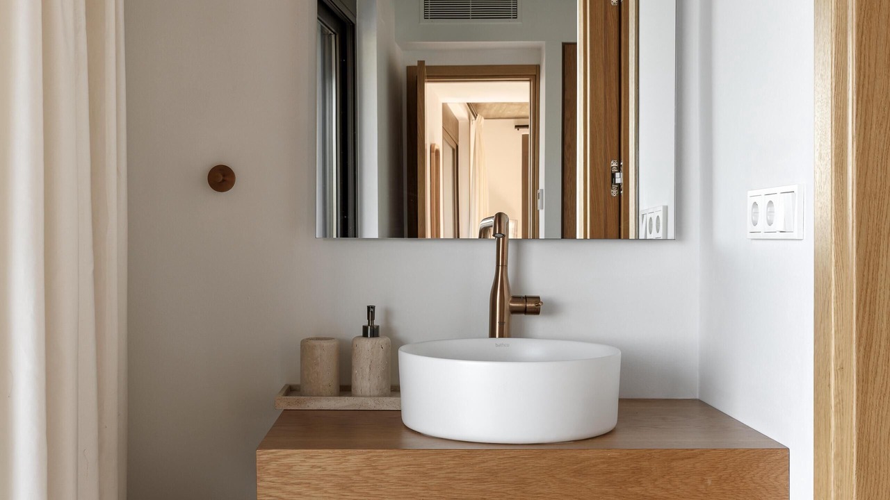 Photo of Bathroom in Tselendata