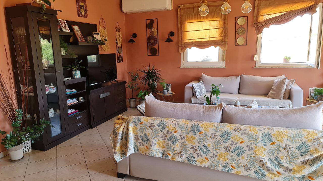 Photo of Livingroom in Drama