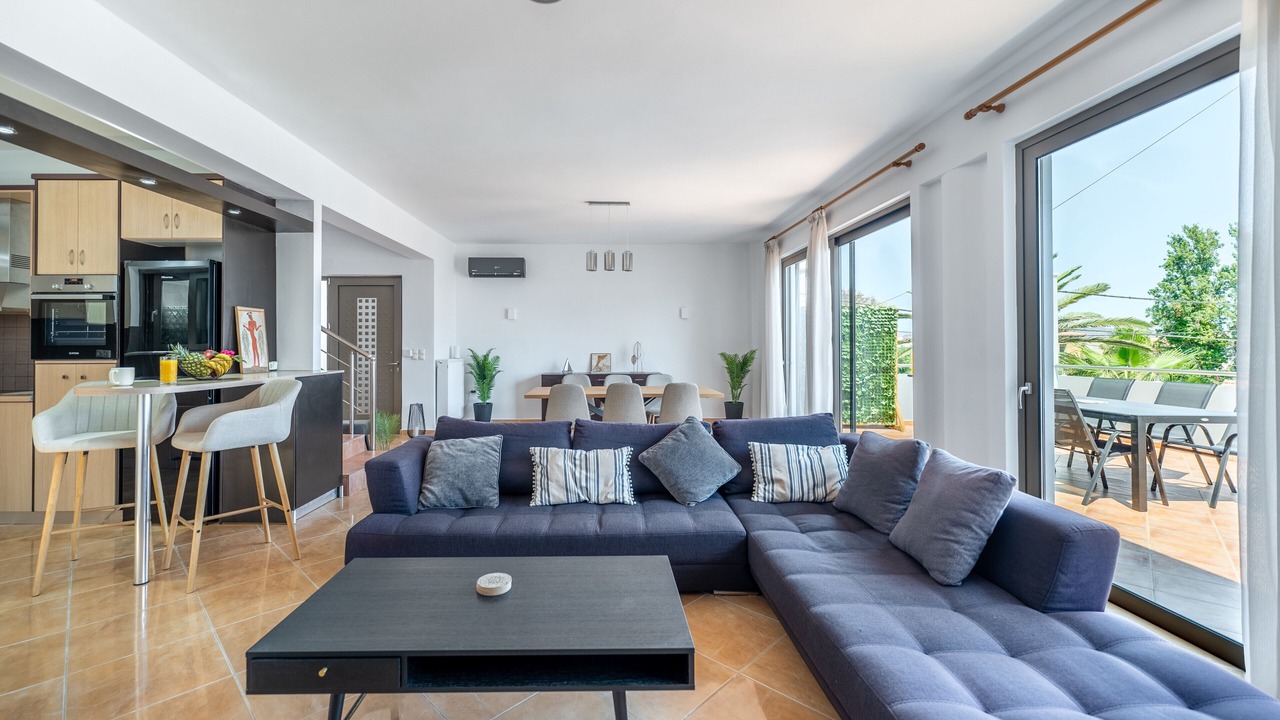 Photo of Livingroom in Kato Galatas