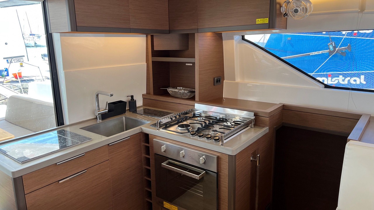 Photo of Kitchen in Alimos