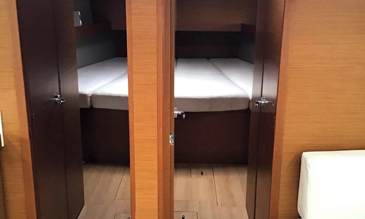 Photo of Bedroom in Volos City Centre
