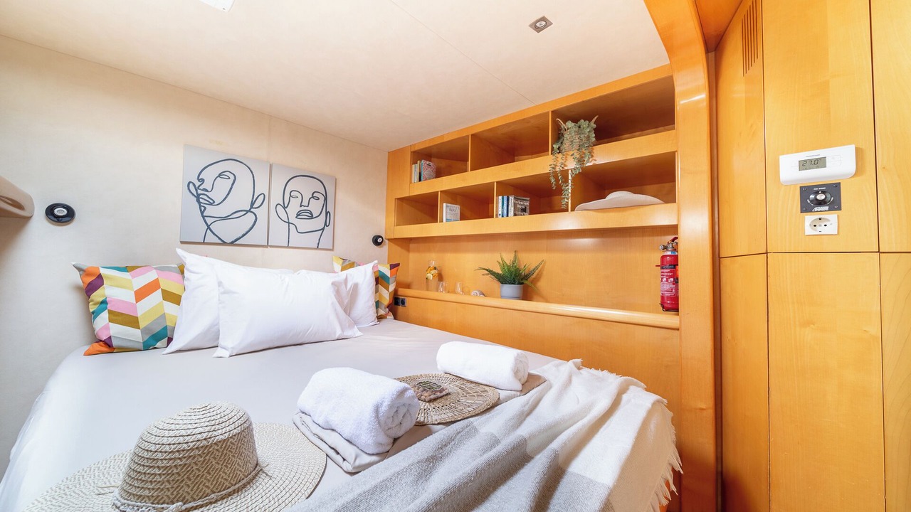 Photo of Bedroom in Aegina