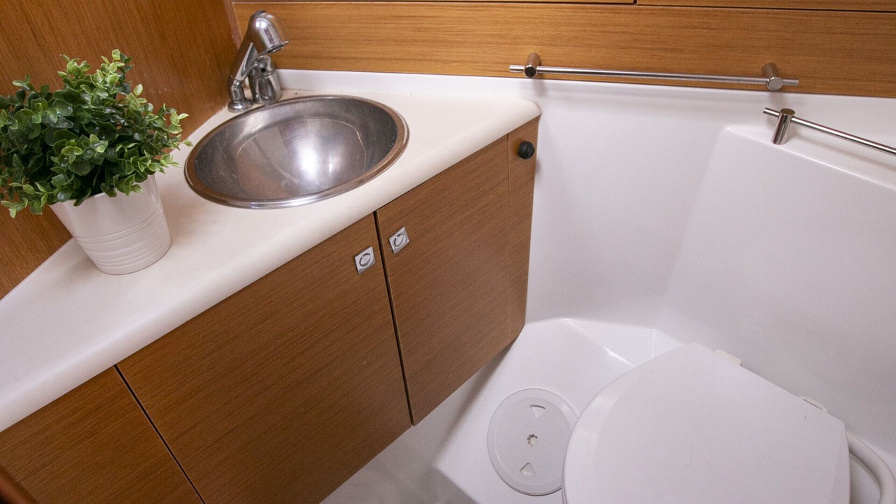 Photo of Bathroom in Keramoti