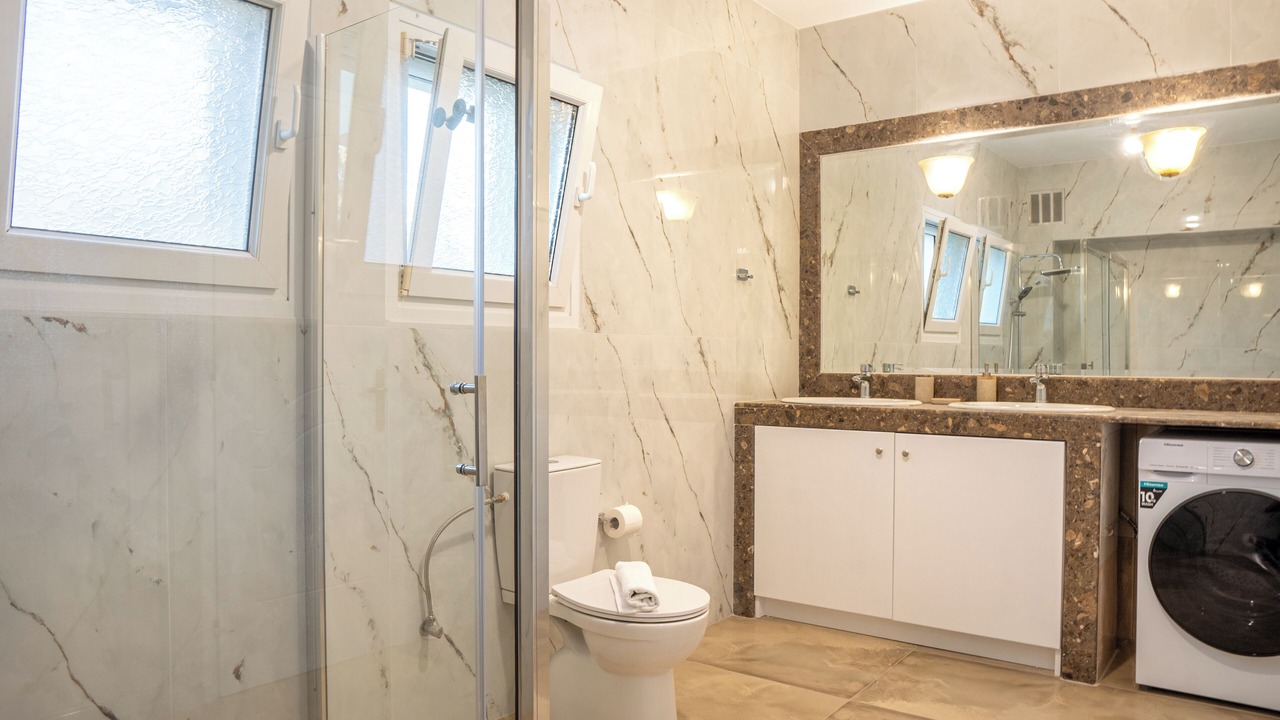 Photo of Bathroom in Heraklion