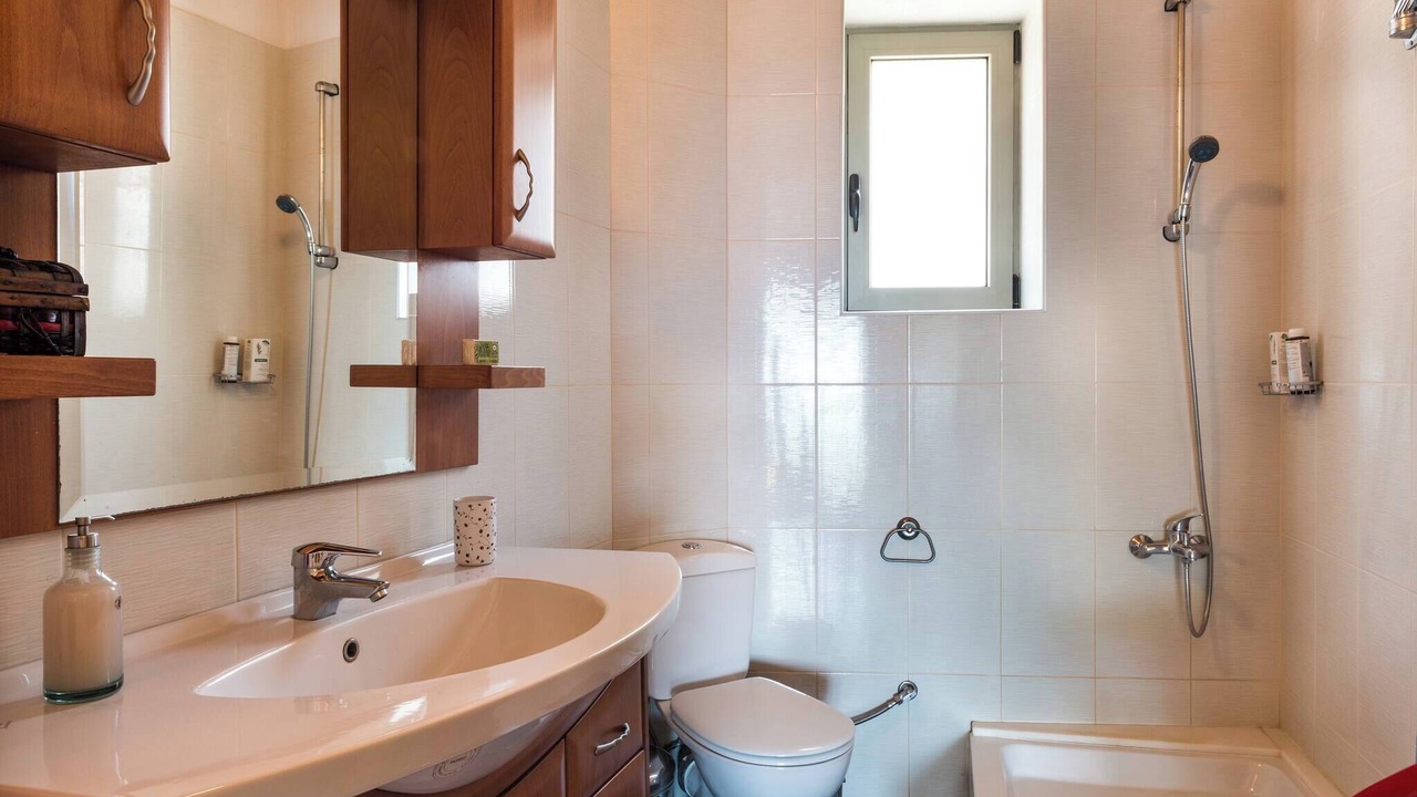 Photo of Bathroom in Kolymbari