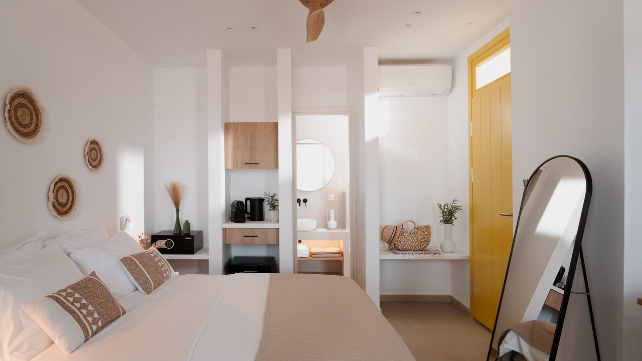 Photo of Bedroom in Psathi
