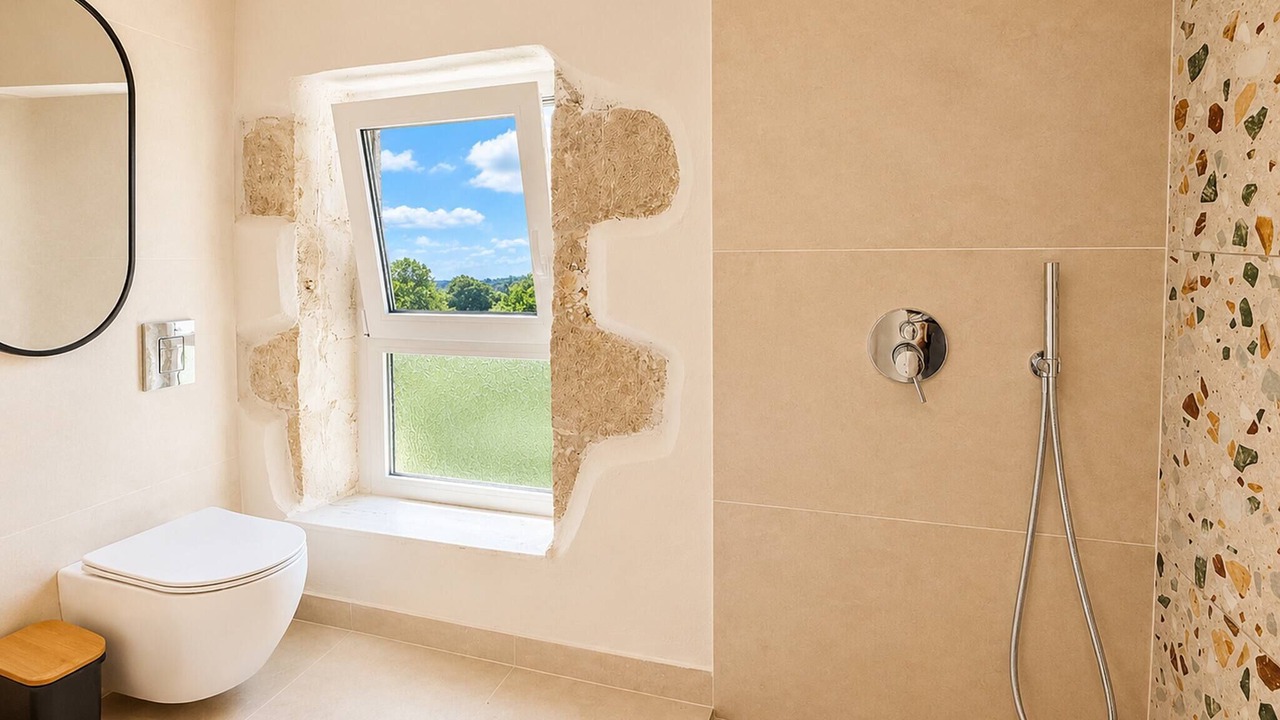 Photo of Bathroom in Champatha