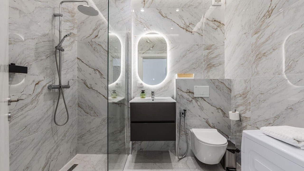 Photo of Bathroom in Golem