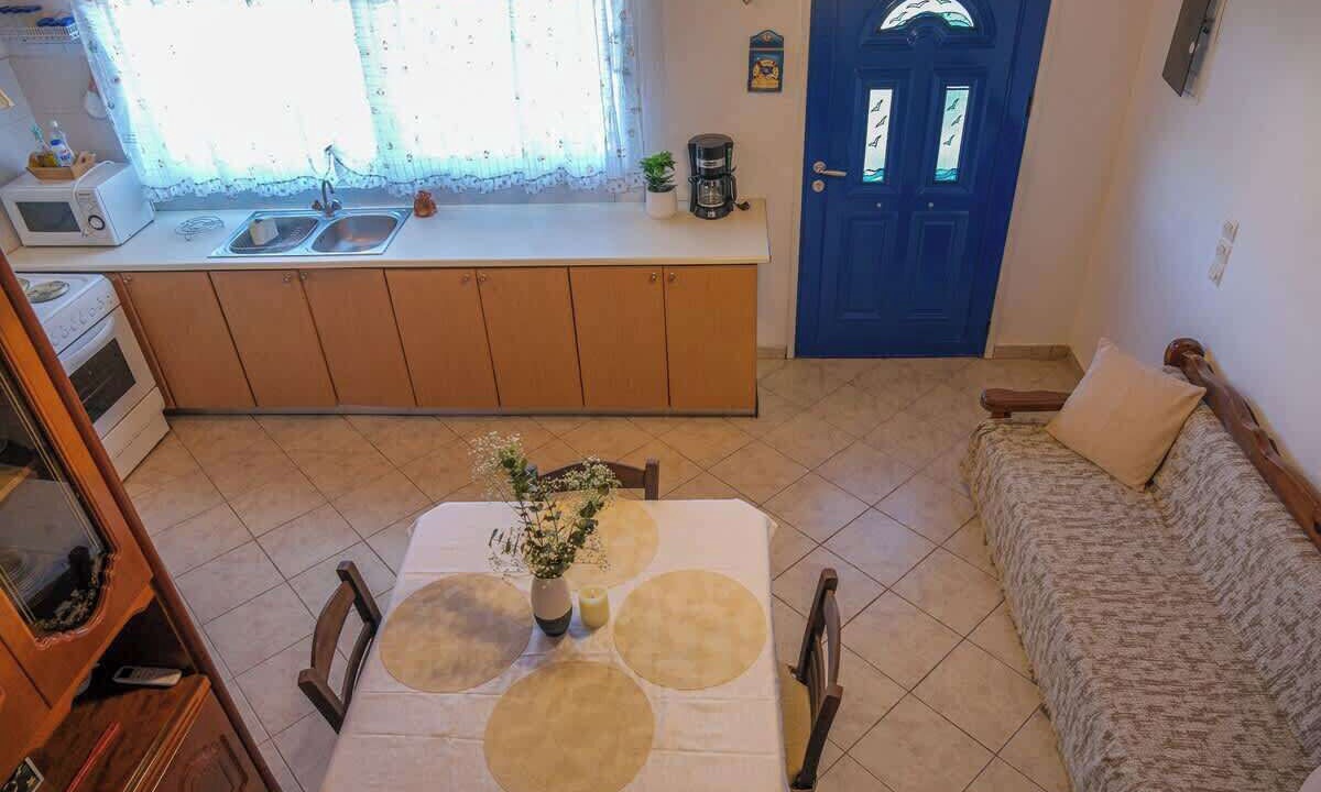 Photo of Kitchen in Ormos Koumeikon