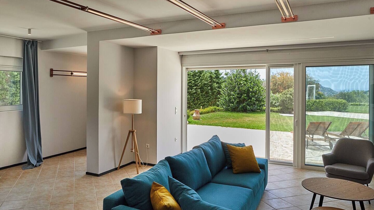 Photo of Livingroom in Saronikos