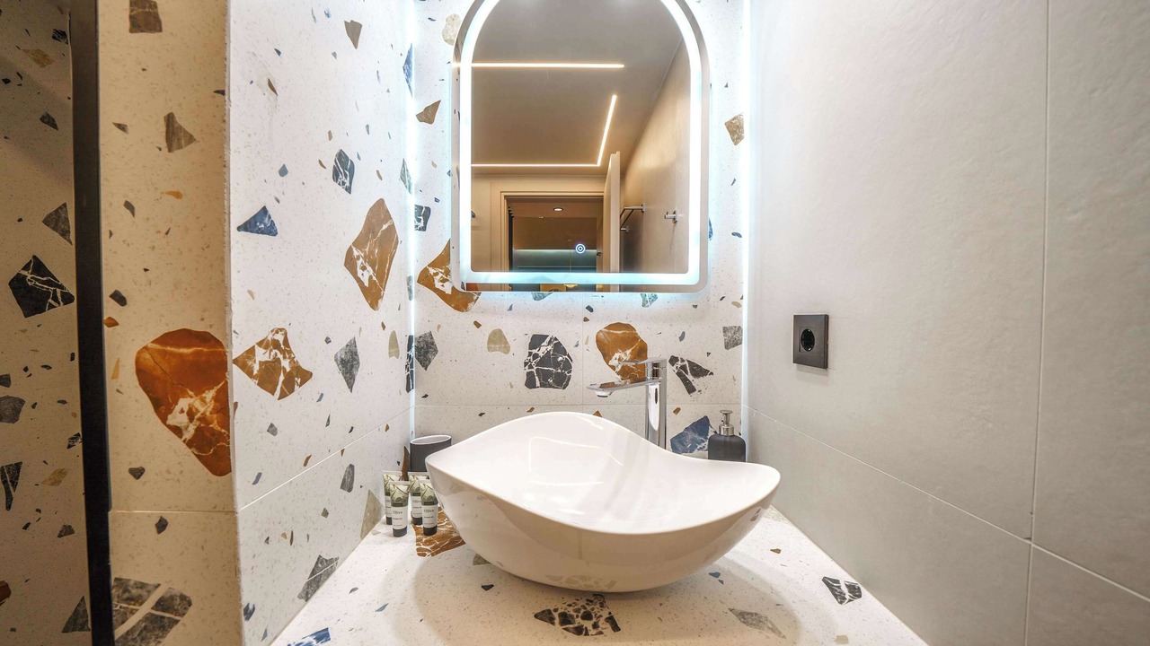 Photo of Bathroom in Nea Alikarnassos