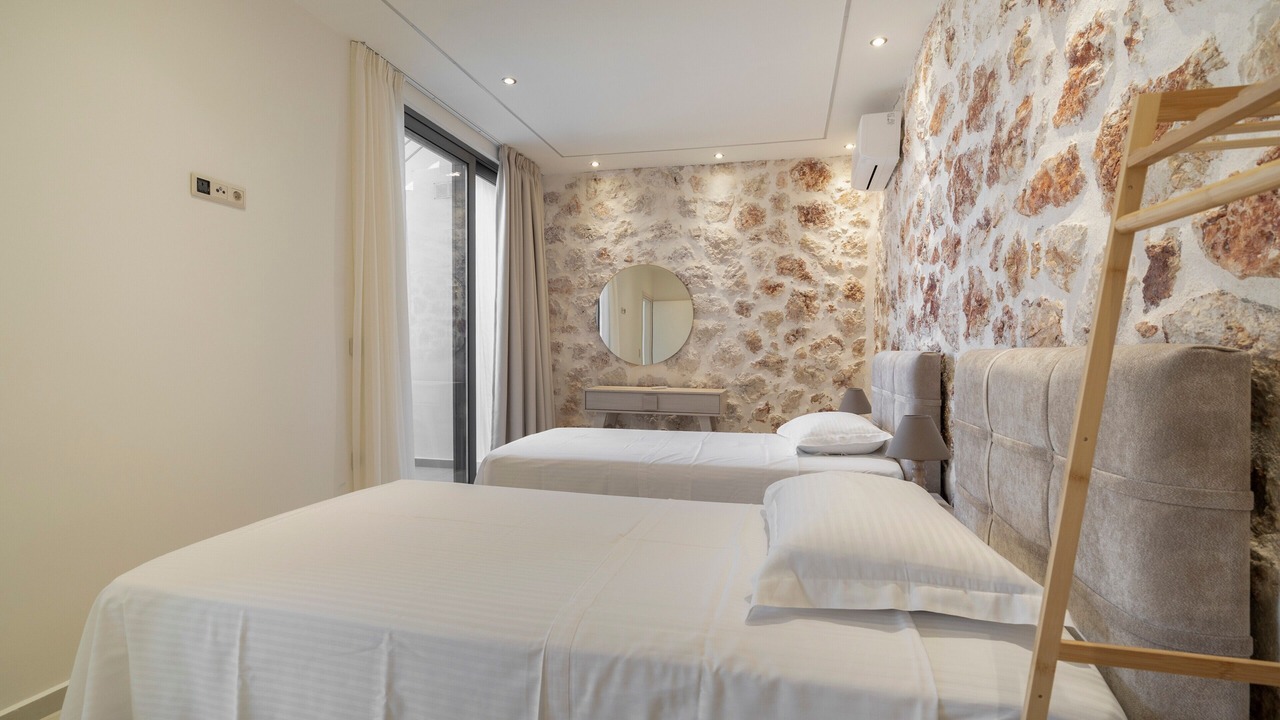Photo of Bedroom in Tsoukaladhes