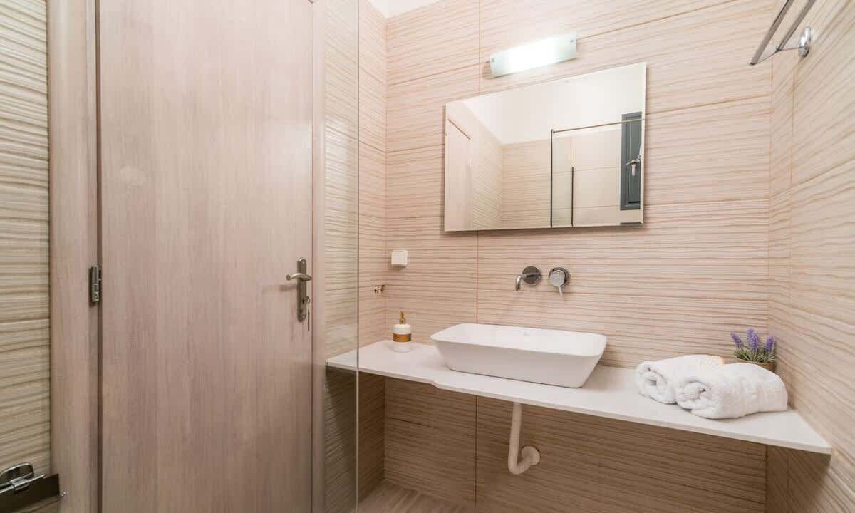 Photo of Bathroom in Kokinos Pirgos