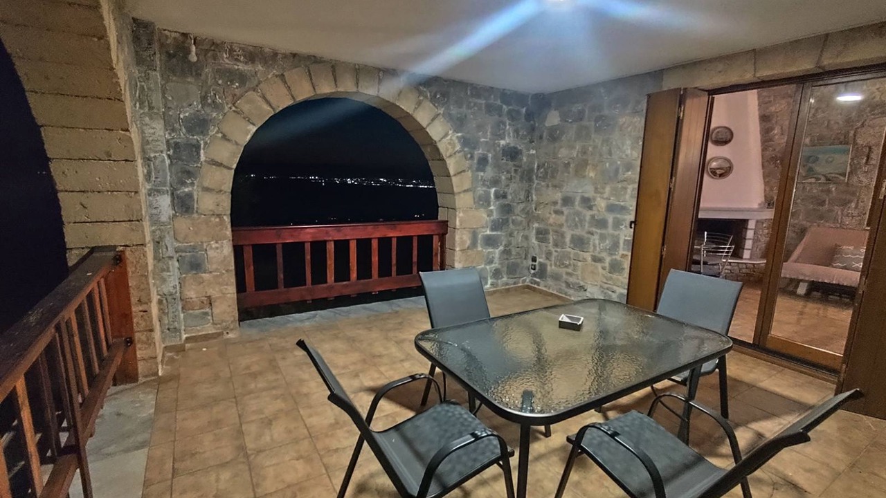 Photo of Outdoor in Diasella