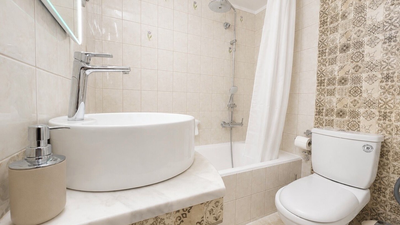 Photo of Bathroom in Kypseli