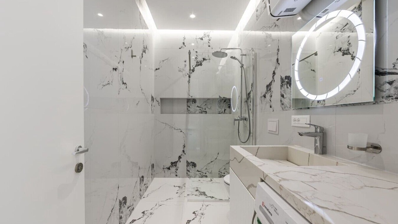 Photo of Bathroom in Dhermi