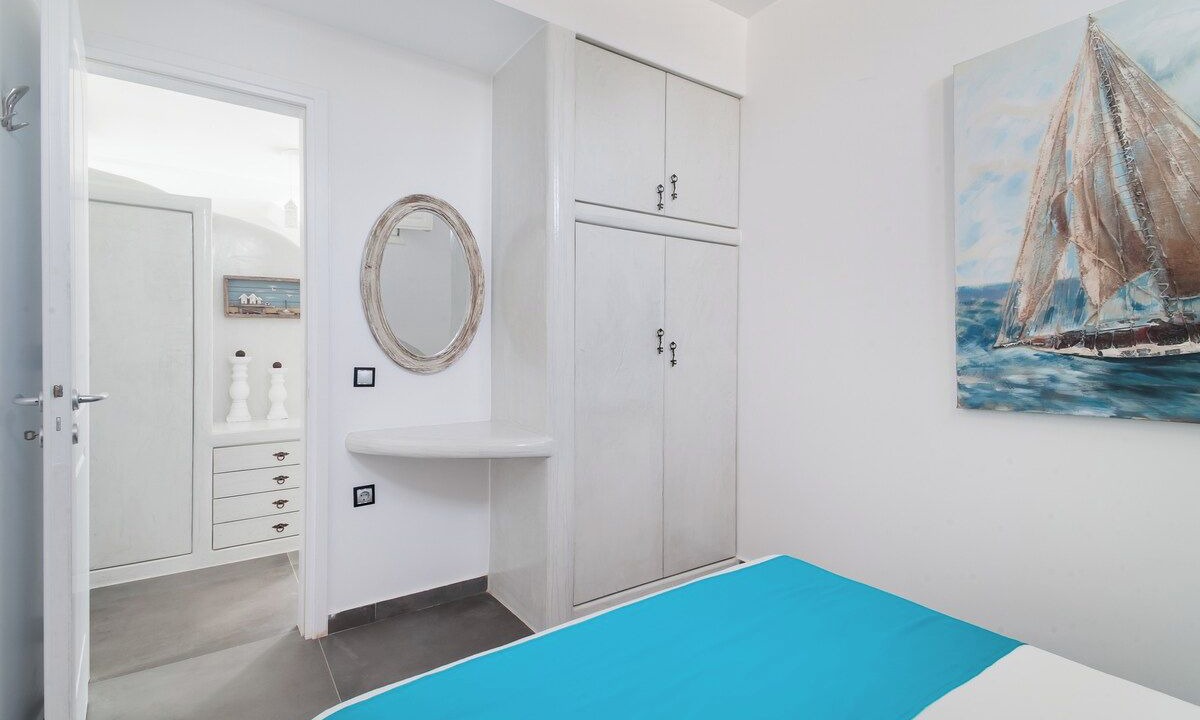 Photo of Bedroom in Kamari