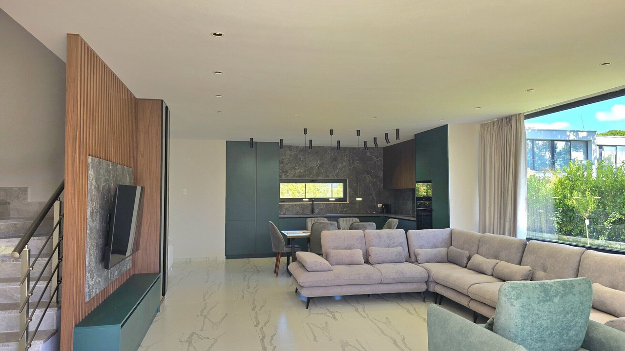 Photo of Livingroom in Ishem