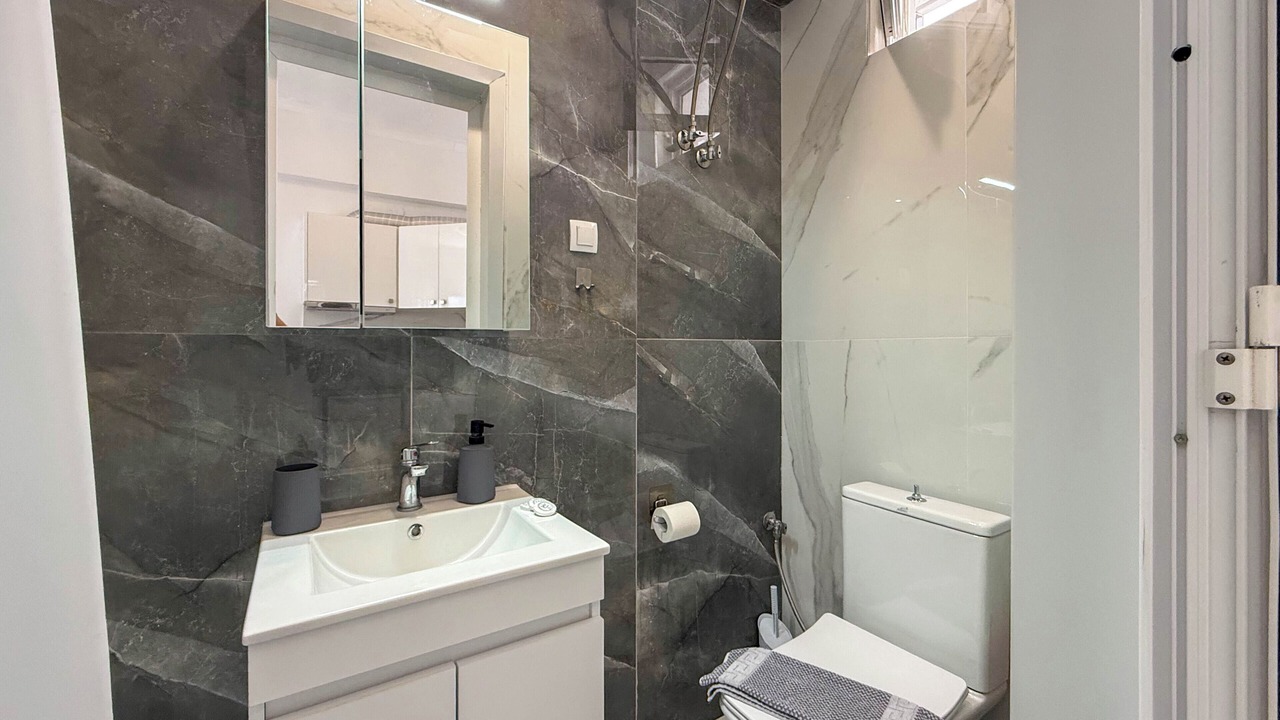 Photo of Bathroom in Katerini