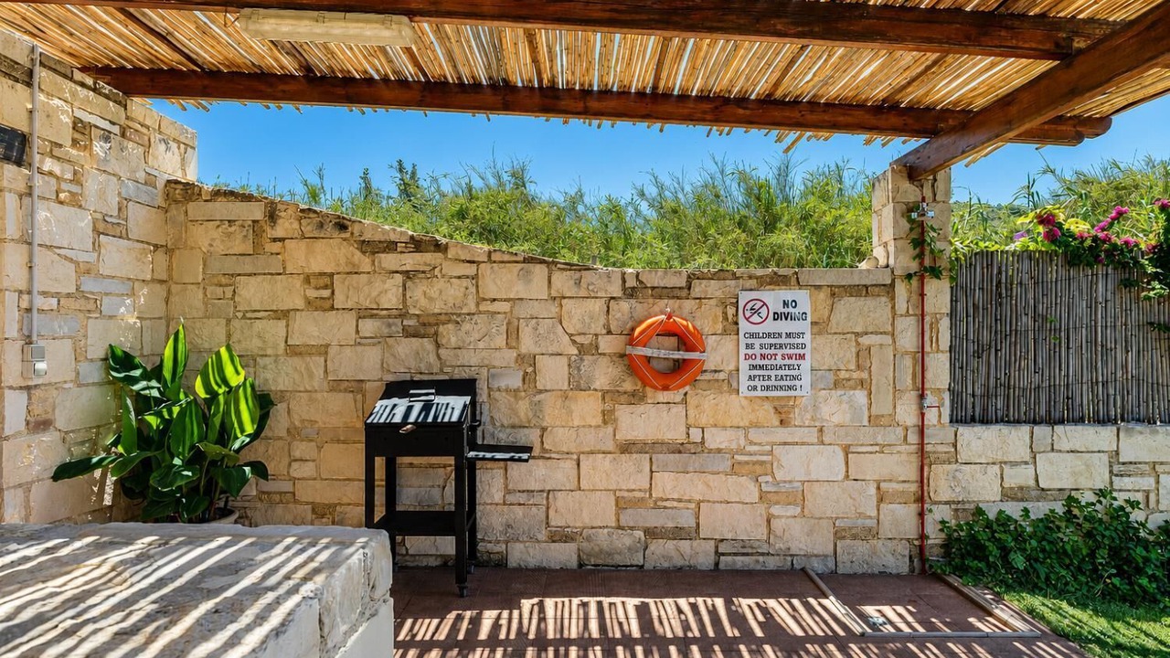 Photo of Patio Balcony in Platanias Town