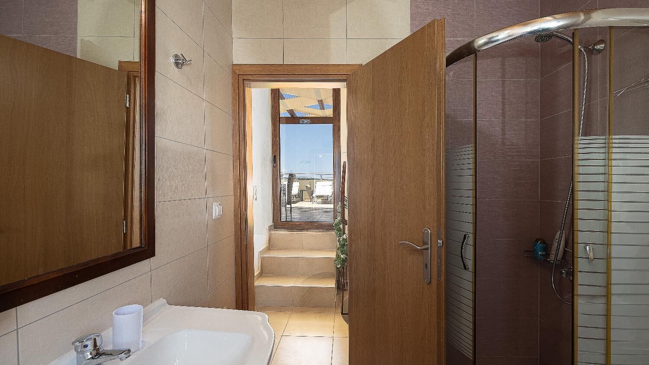 Photo of Bathroom in Platanias Town