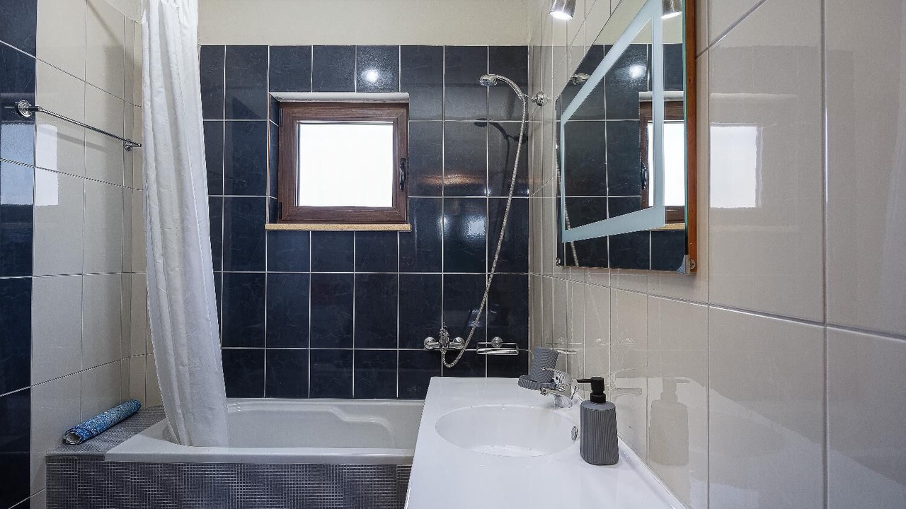 Photo of Bathroom in Platanias Town