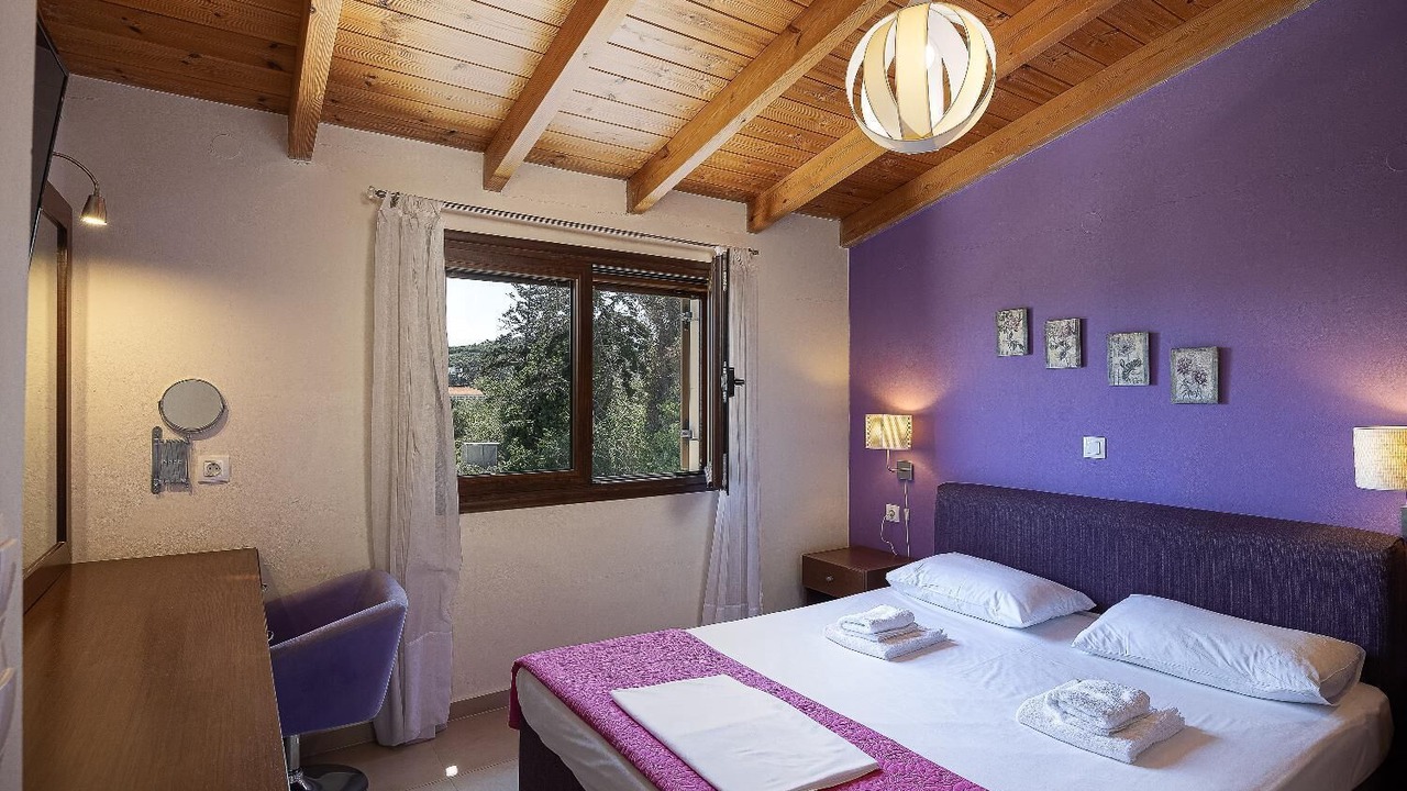 Photo of Bedroom in Platanias Town