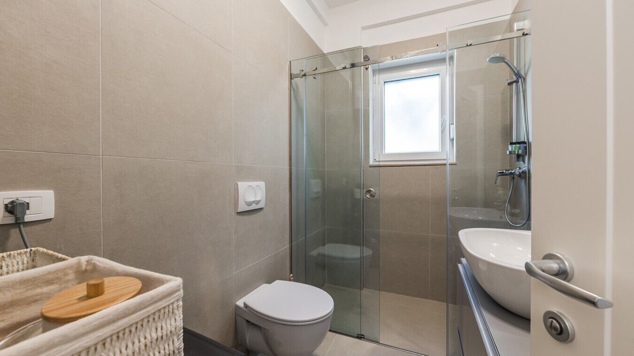 Photo of Bathroom in Dhermi