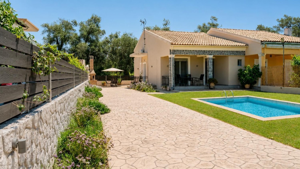 Photo of Outdoor in Molos