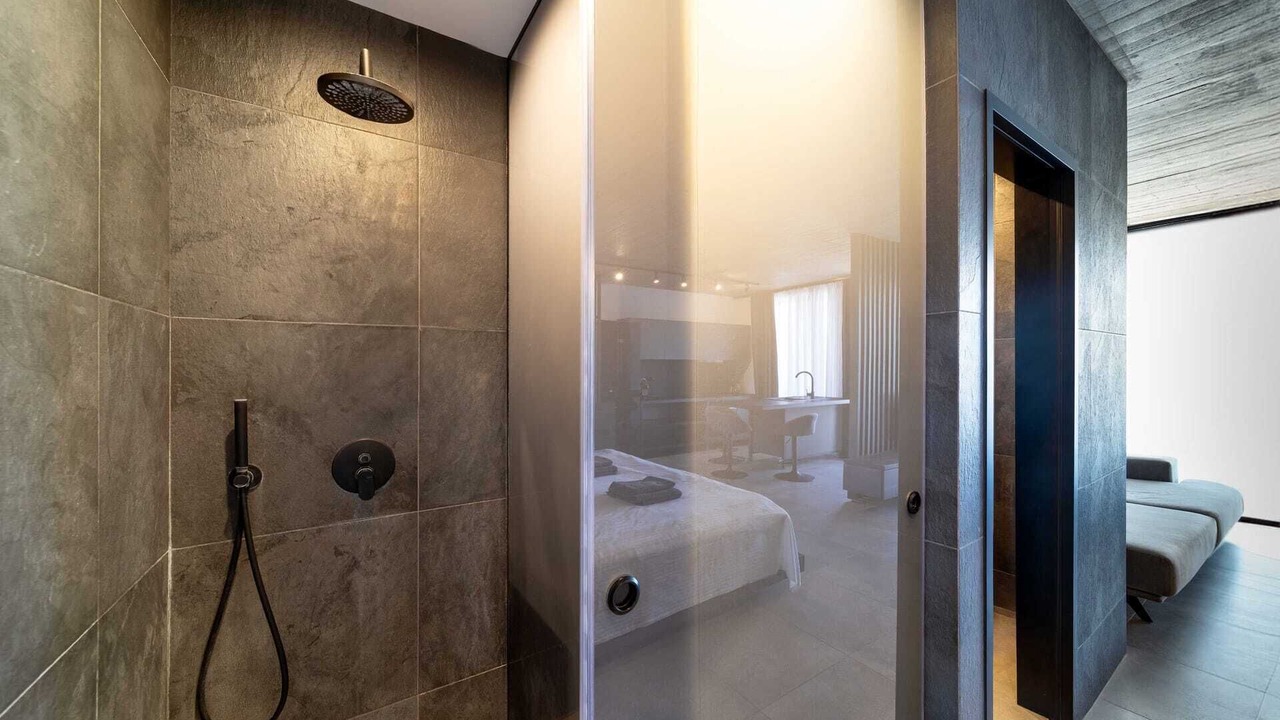 Photo of Bathroom in Petaloudes