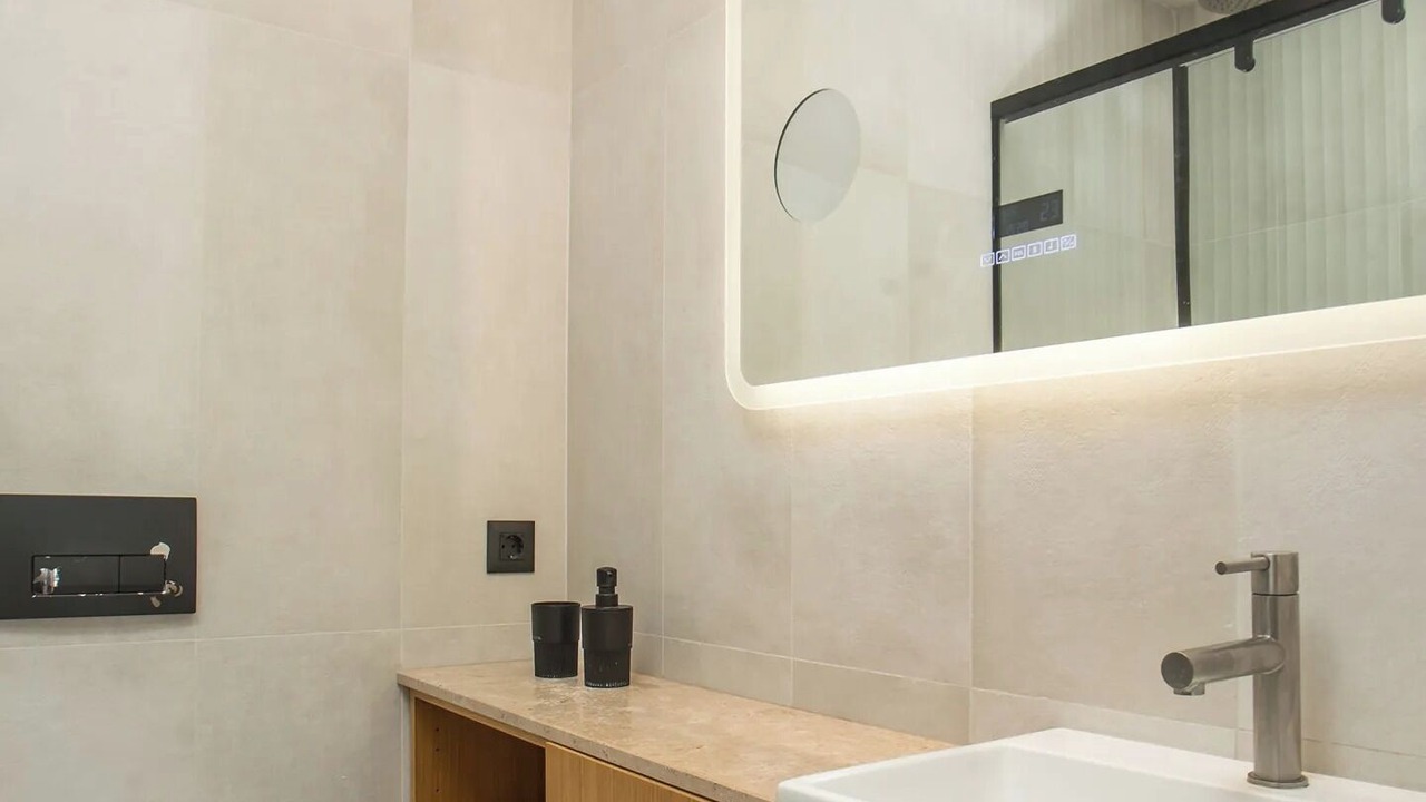 Photo of Bathroom in Rhodes