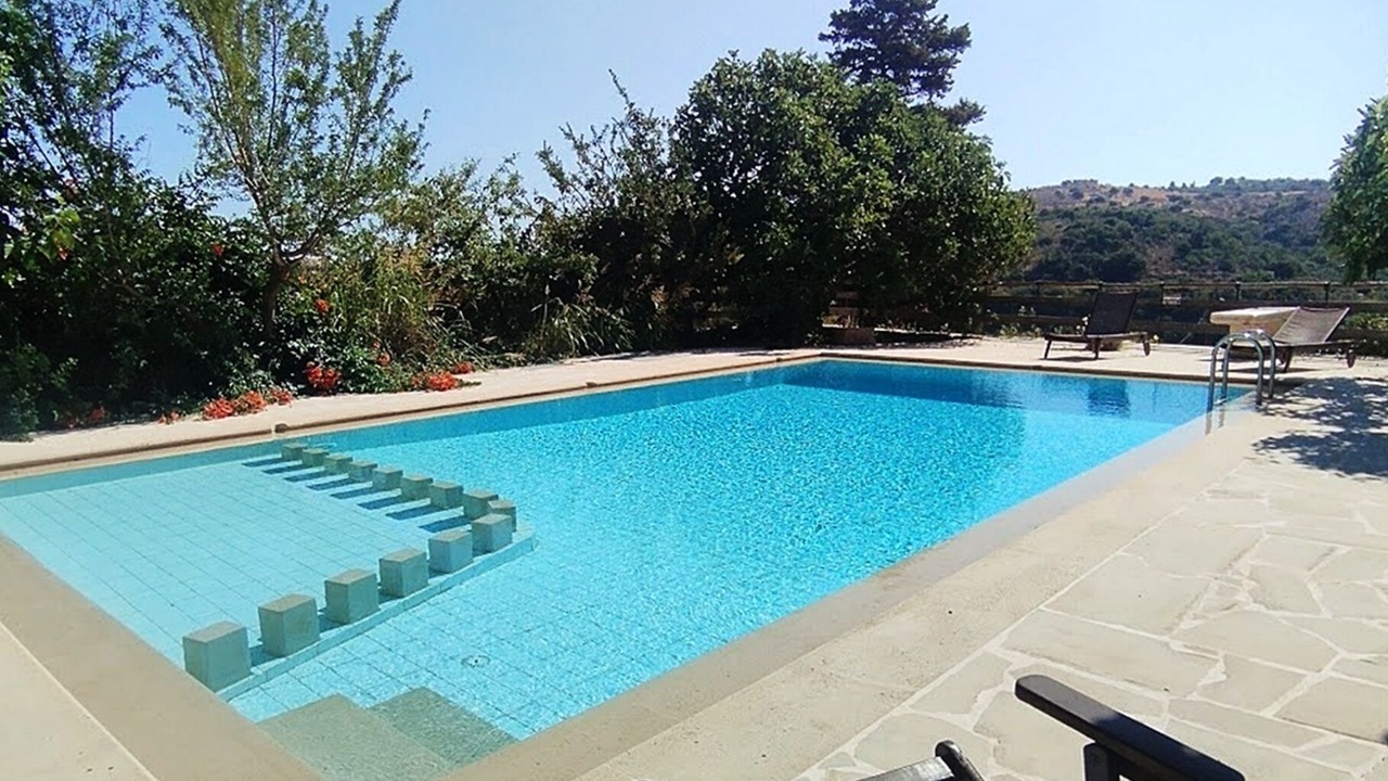 Photo of Outdoor in Maheri