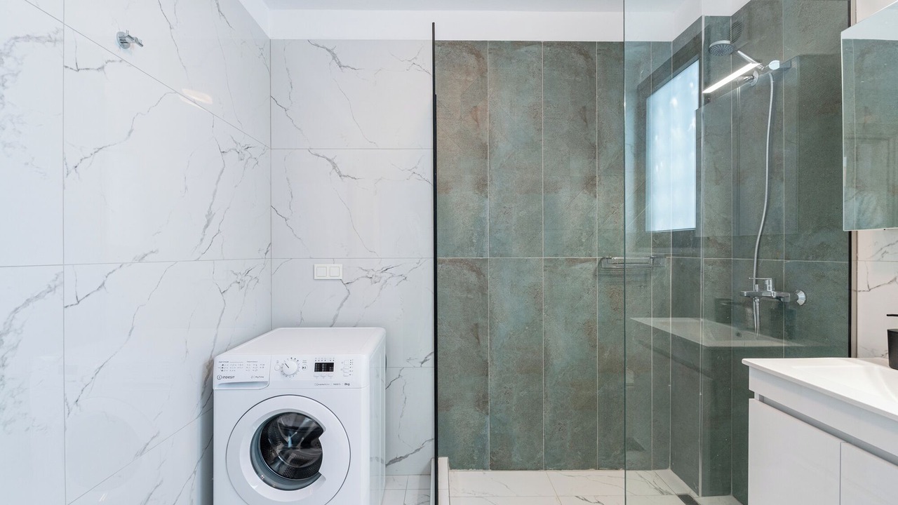 Photo of Bathroom in Paralia Ofryniou