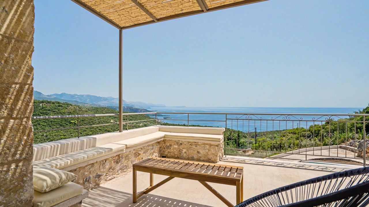 Photo of Patio Balcony in Kardamyli