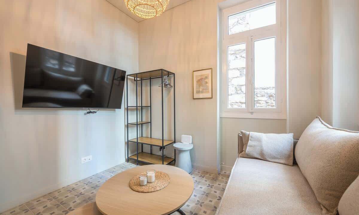 Photo of Livingroom in Exarhia