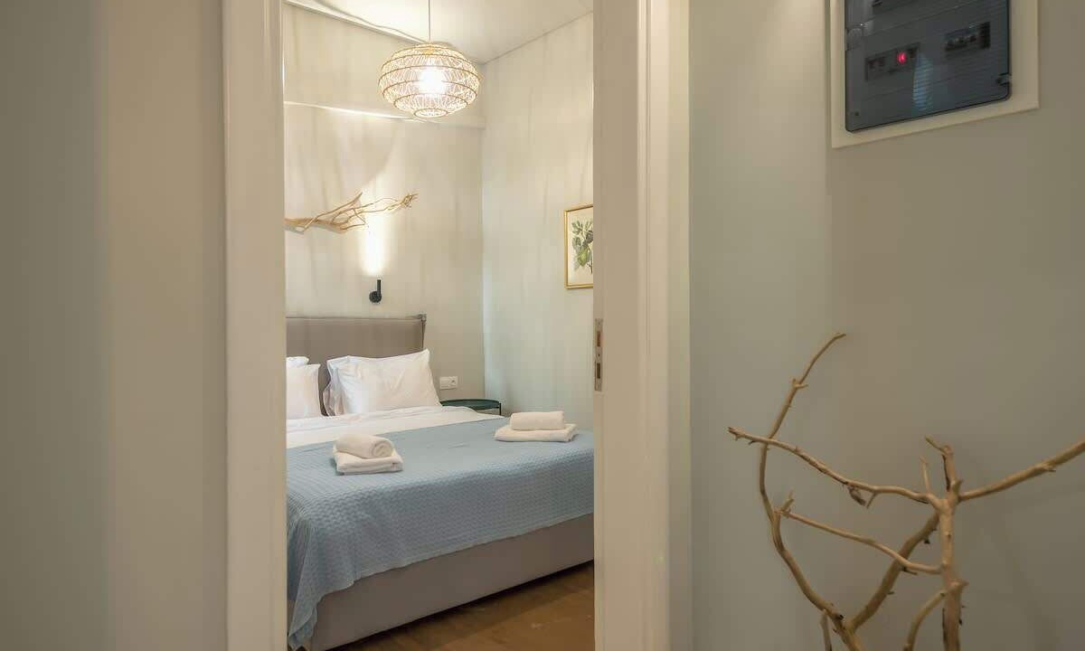 Photo of Bedroom in Exarhia