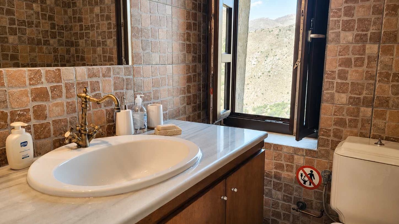 Photo of Bathroom in Vatheia