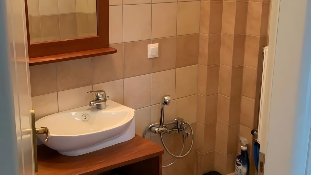 Photo of Bathroom in Lamia