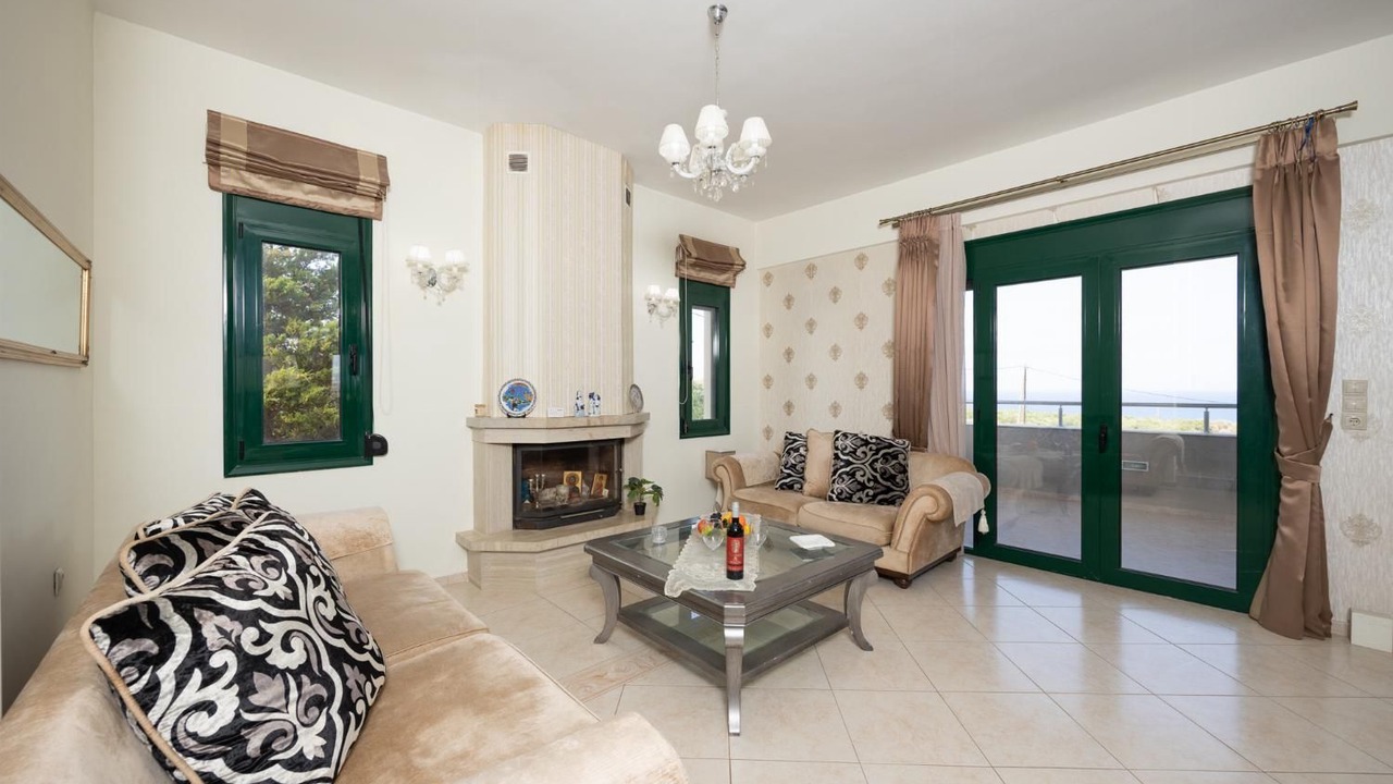 Photo of Livingroom in Adelianos Kampos