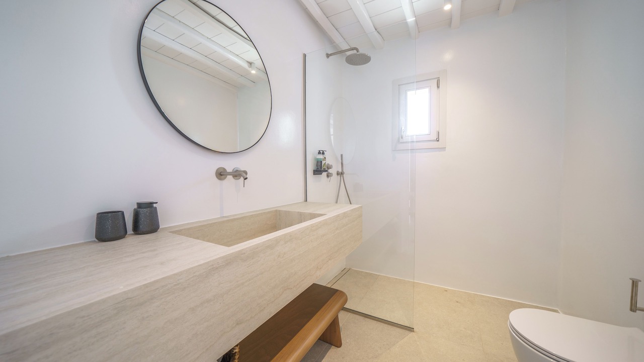 Photo of Bathroom in Paraga
