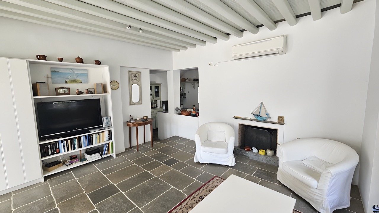 Photo of Livingroom in Vathi