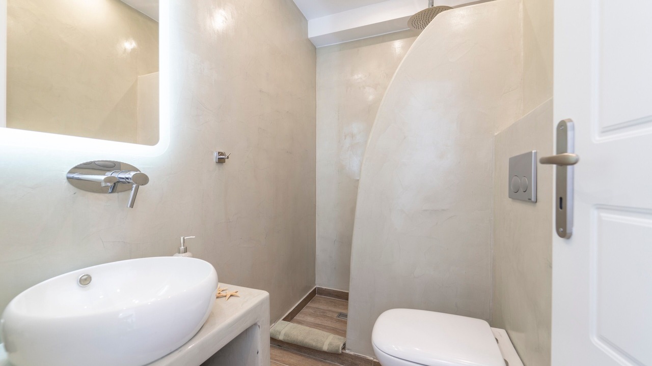 Photo of Bathroom in Agios Georgios
