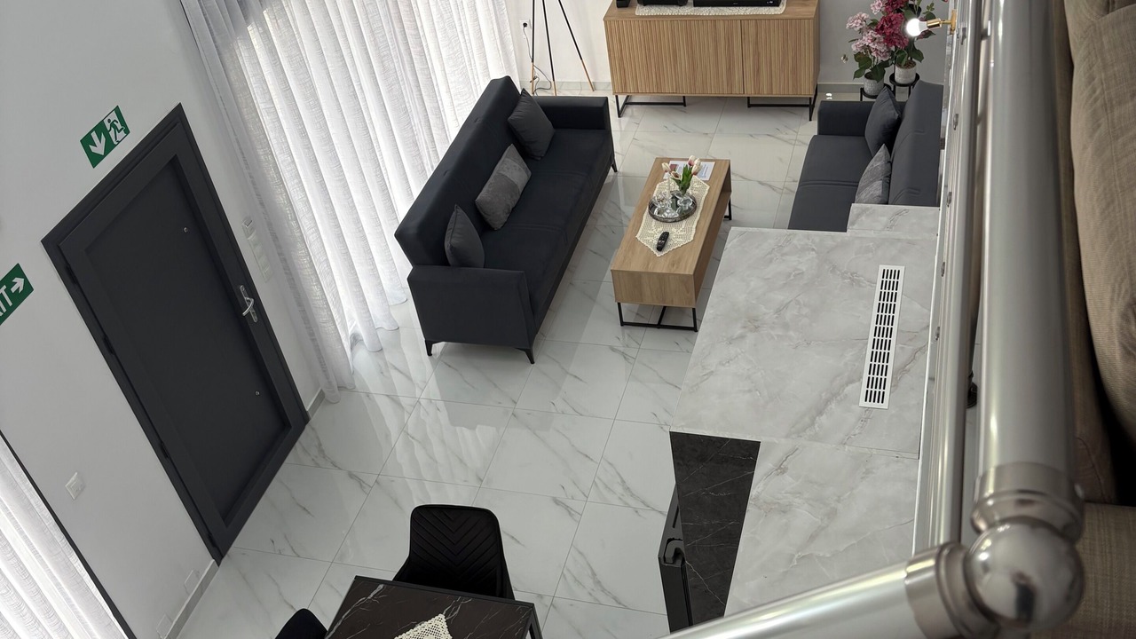 Photo of Livingroom in Gouvai