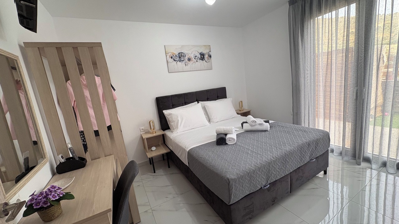 Photo of Bedroom in Gouvai
