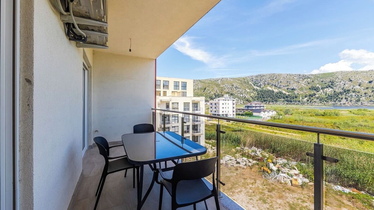 Photo of Patio Balcony in Shengjin