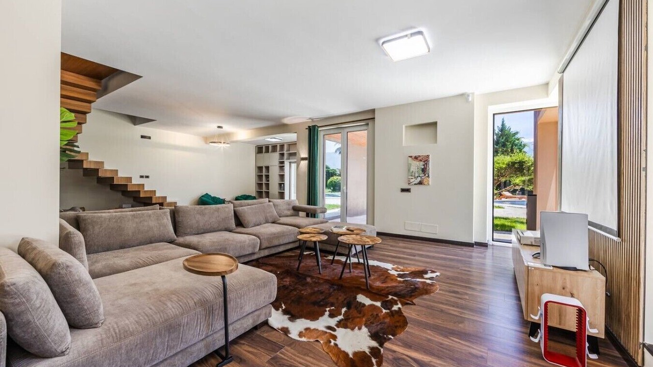 Photo of Livingroom in Tragjas