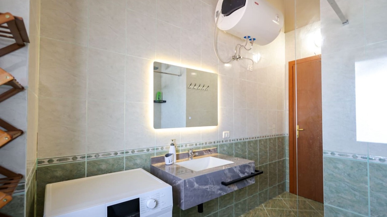 Photo of Bathroom in Golem