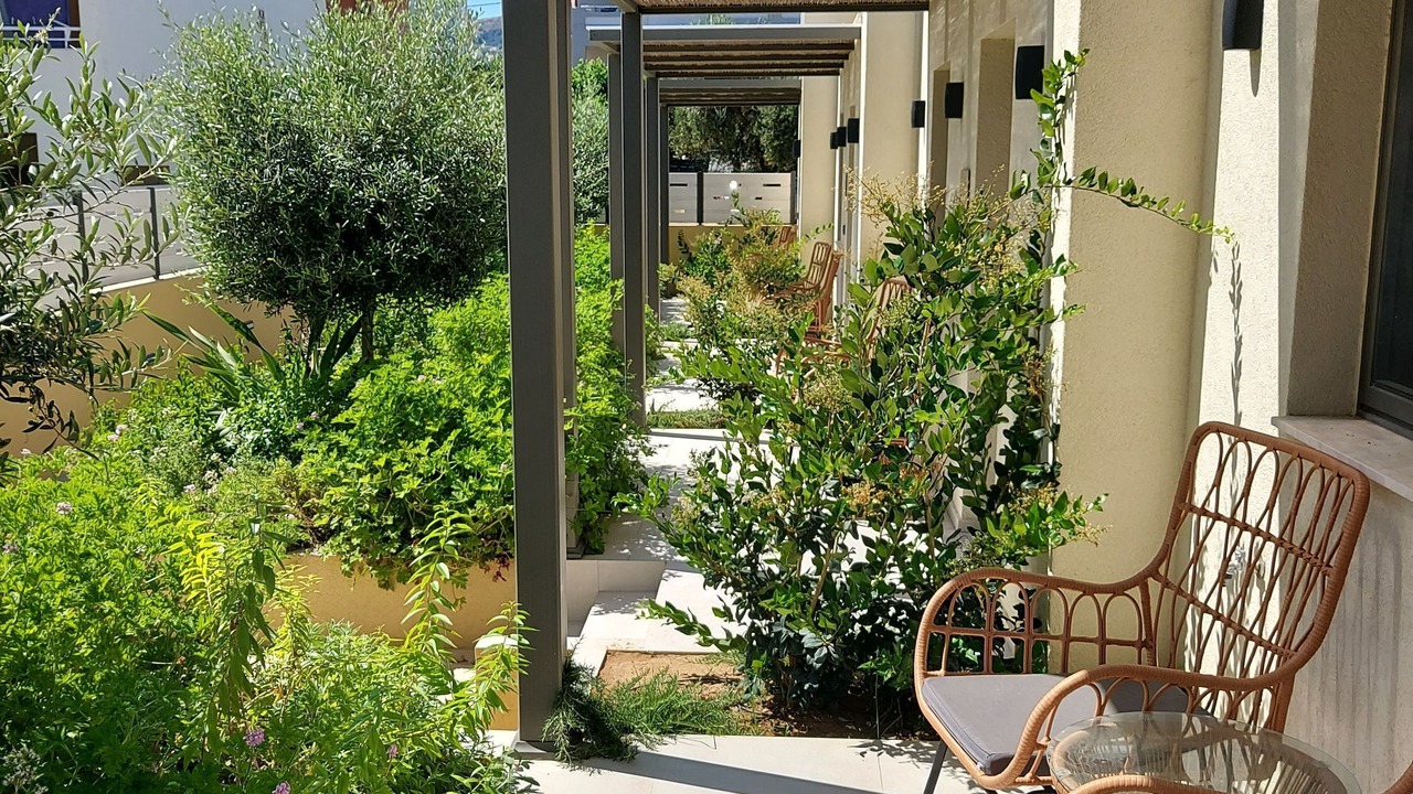 Photo of Patio Balcony in Platanes