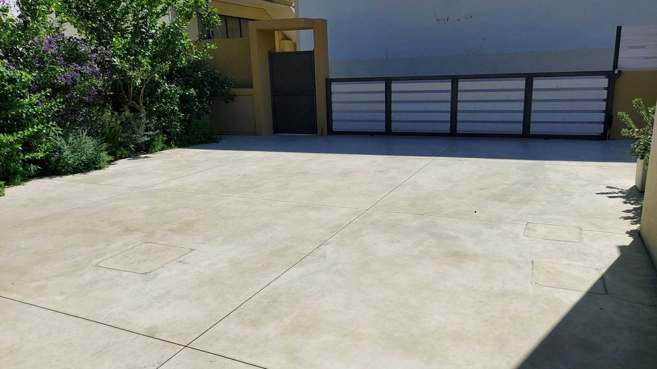 Photo of Outdoor in Platanes